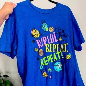 Disney’s (it’s a small world after all) large women’s printed T-shirt,